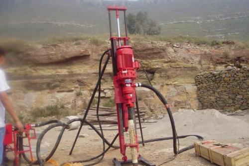 DTH drilling rig - Hunan Ruisheng electromechanical equipment